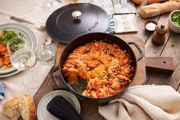 Staub Chistera traktoriastia valurauta Ø24 cm - Musta - STAUB