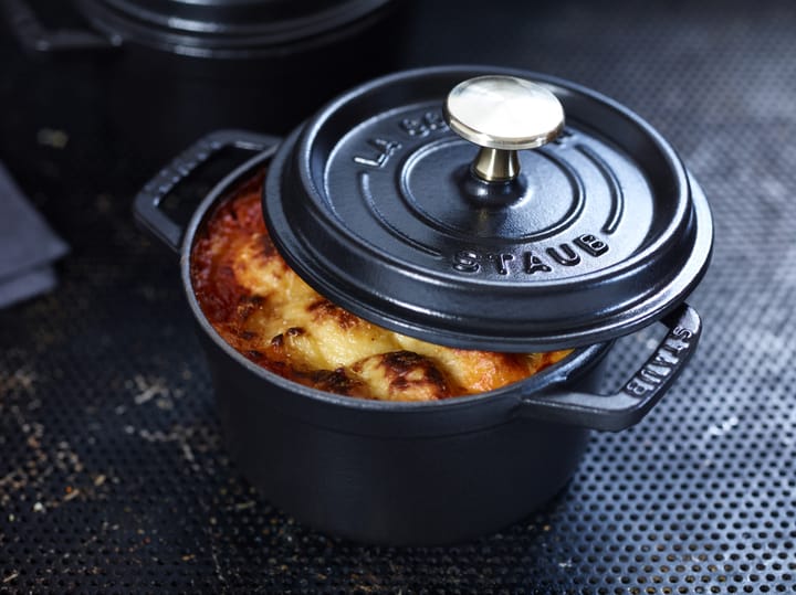 Staub La Cocotte pyöreä kasari valurauta 0,8 L, Musta STAUB