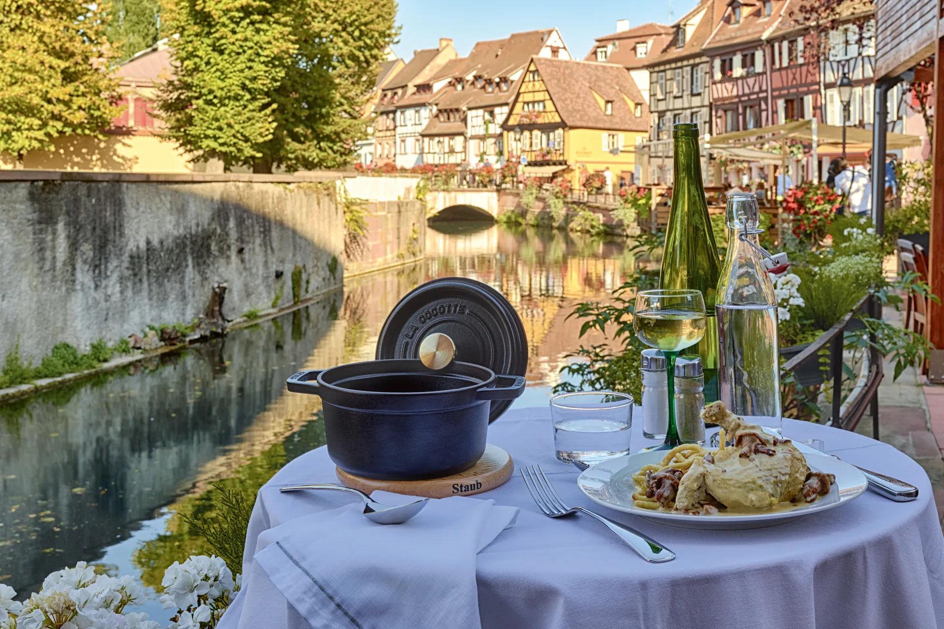 Staub La Cocotte pyöreä pata valurauta 1,2 L, Musta STAUB