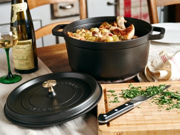 Staub La Cocotte pyöreä pata valurauta 12,6 L - Musta - STAUB