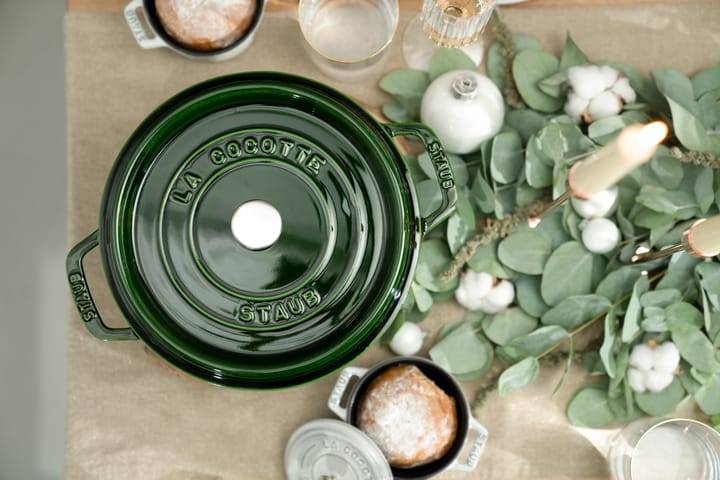 Staub La Cocotte pyöreä pata valurauta 2,6 L, Basilikanvihreä STAUB