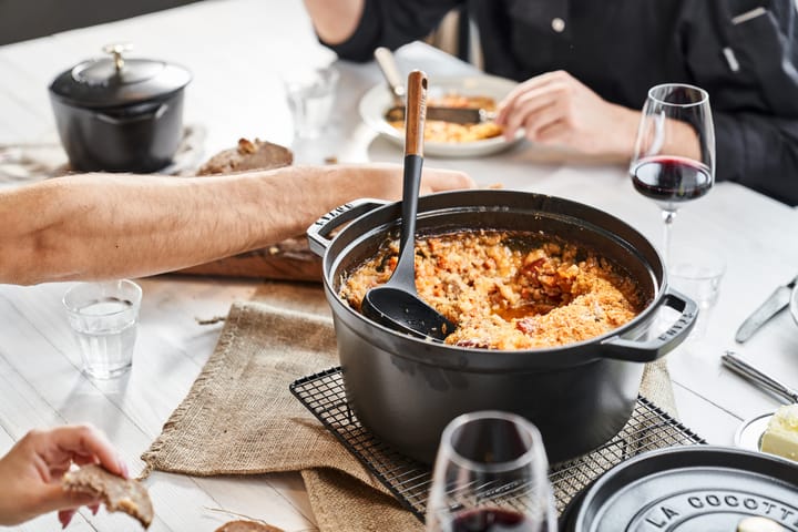 Staub La Cocotte pyöreä pata valurauta 8,4 L, Musta STAUB