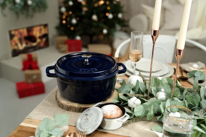 Staub La Cocotte pyöreä pata valurauta 8,4 L, Tummansininen STAUB