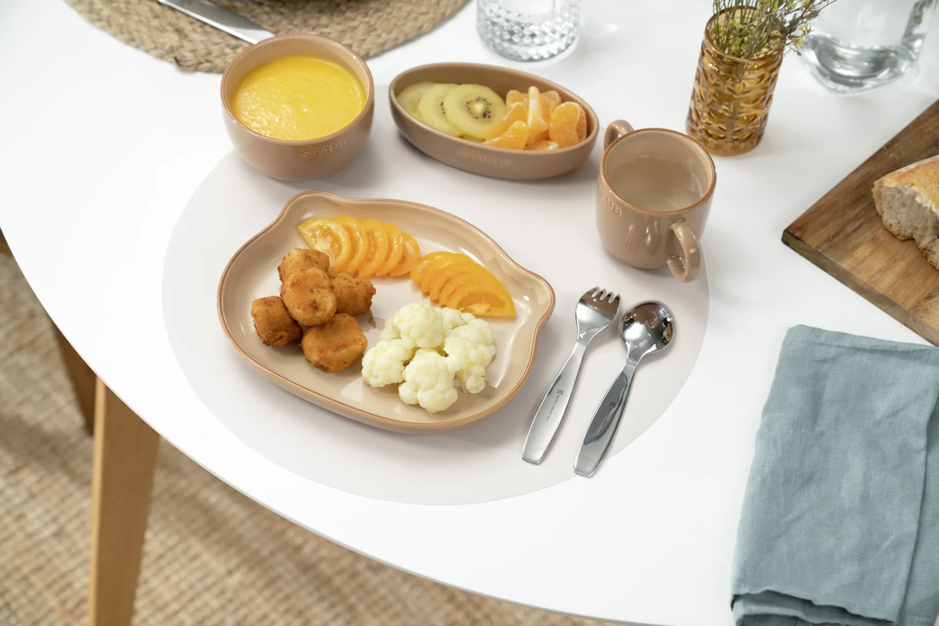 Staub lastenastiasto 4 osaa, Ruskea STAUB