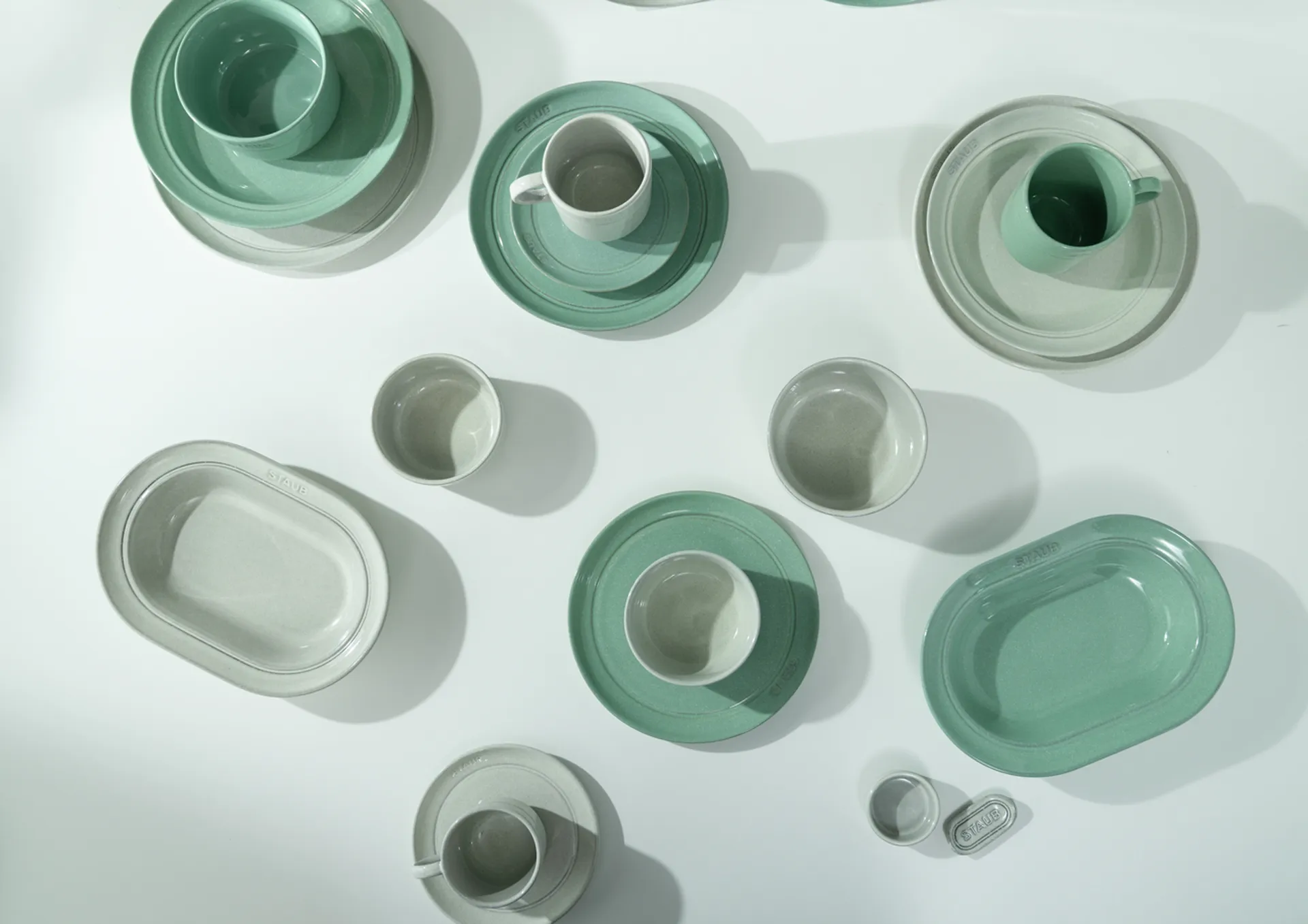 Staub ovaali lautanen 25 cm, Salvia STAUB