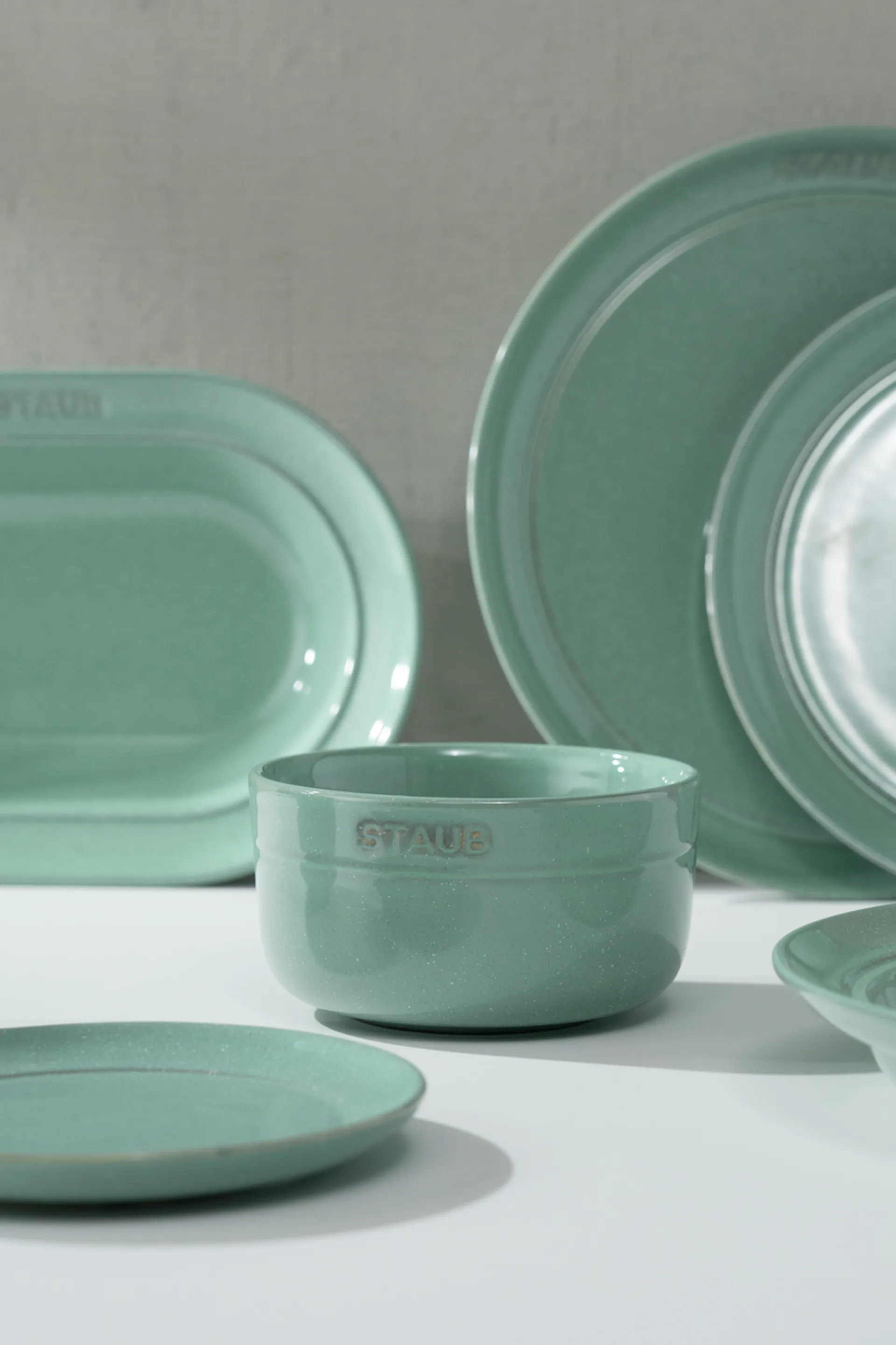 Staub ovaali lautanen 25 cm, Salvia STAUB