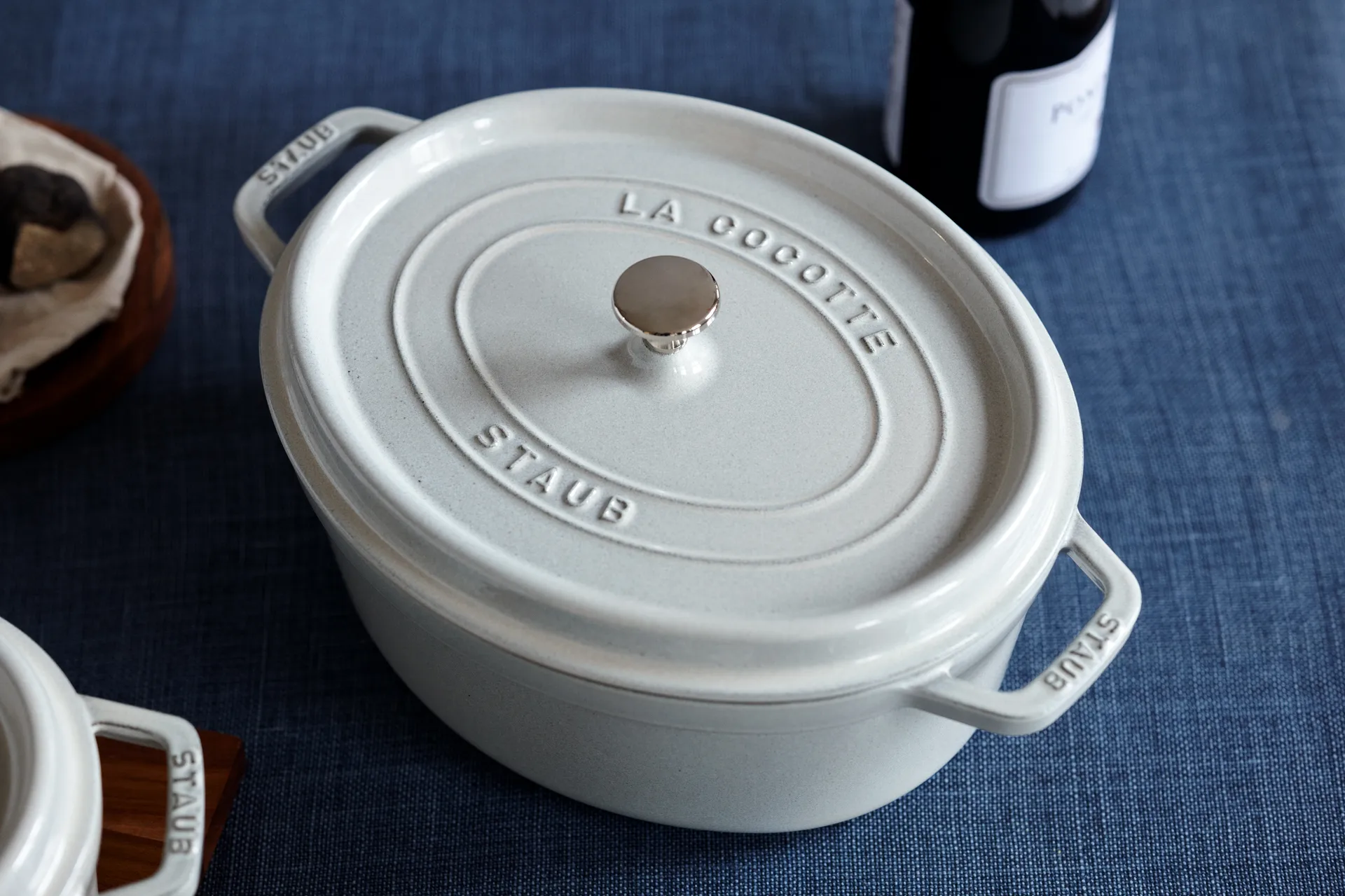 Staub White Truffle -pata, ovaali, 8 l STAUB