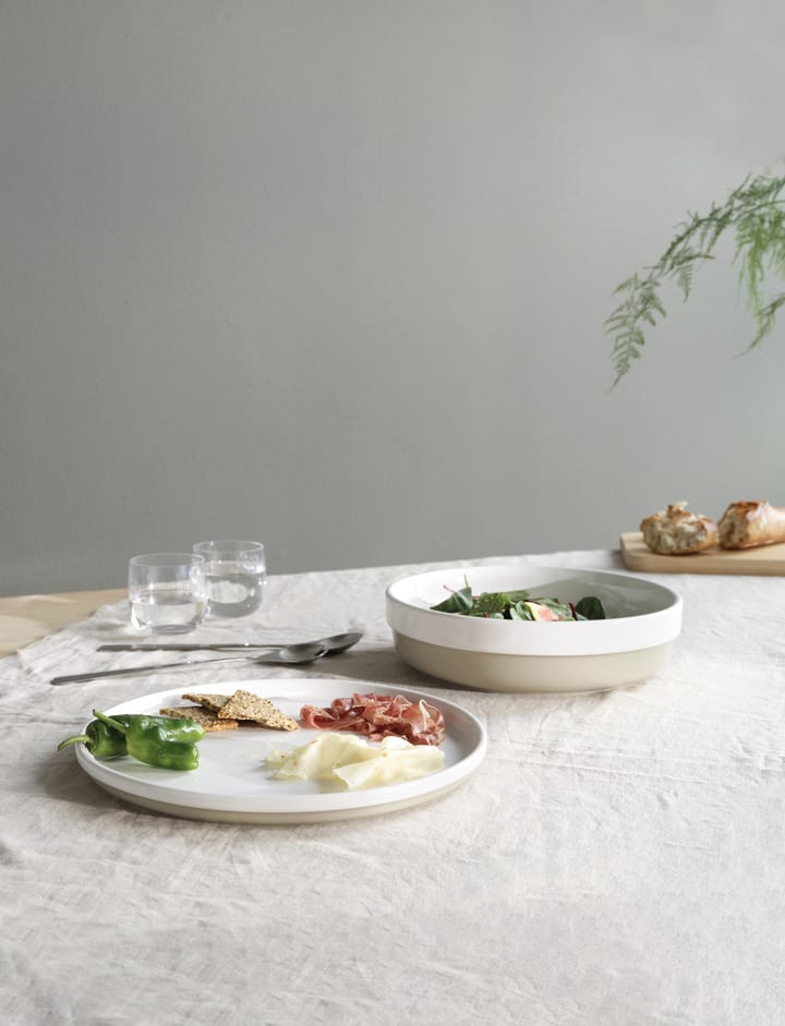Agnes tarjoilulautanen Ø 30 cm, Hiekka-valkoinen Stelton