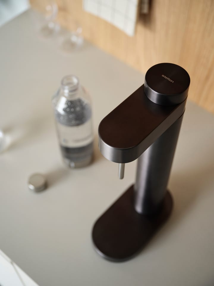 Brus hiilihapotuslaite, Black metallic Stelton