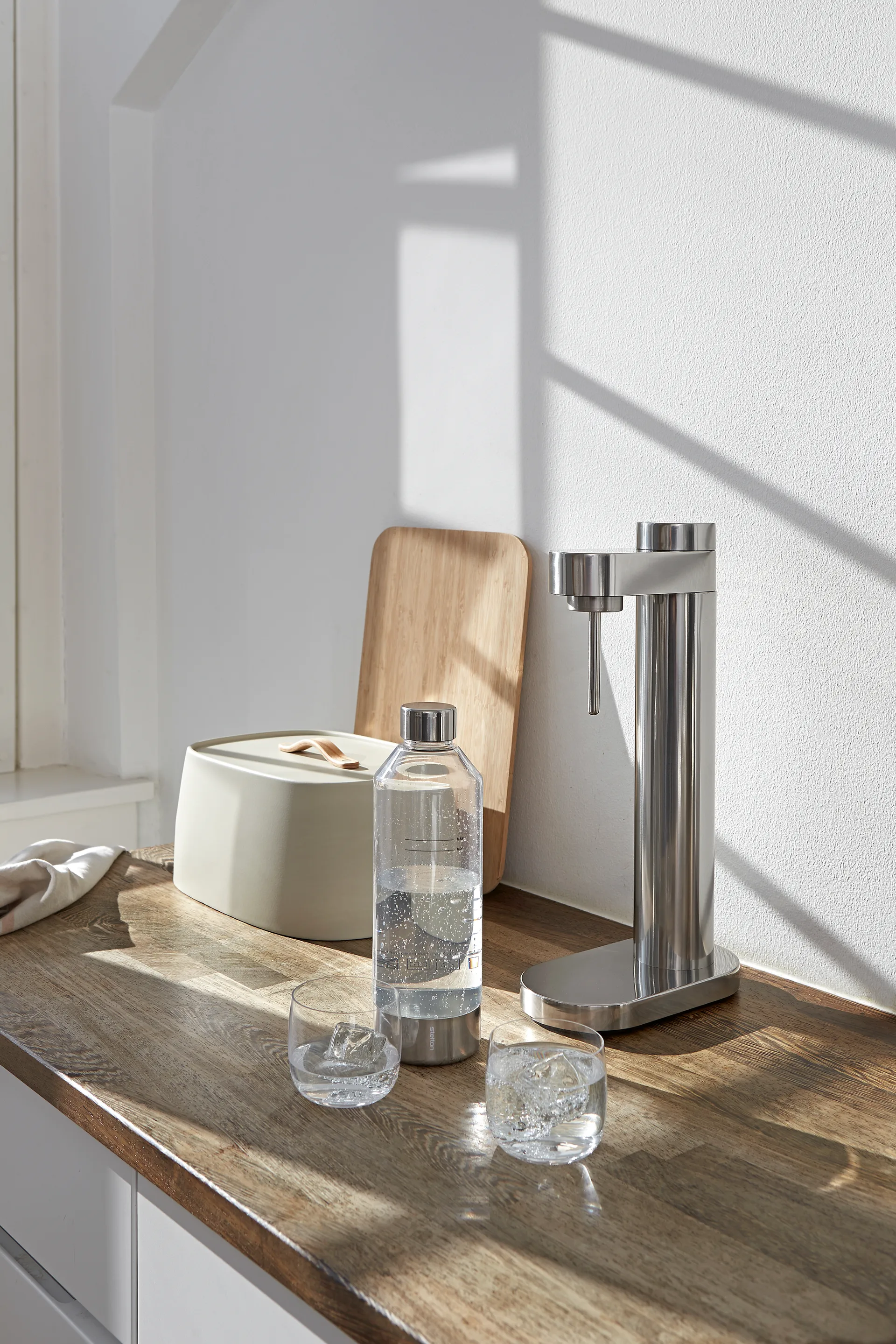 Brus hiilihapotuslaite, Steel Stelton
