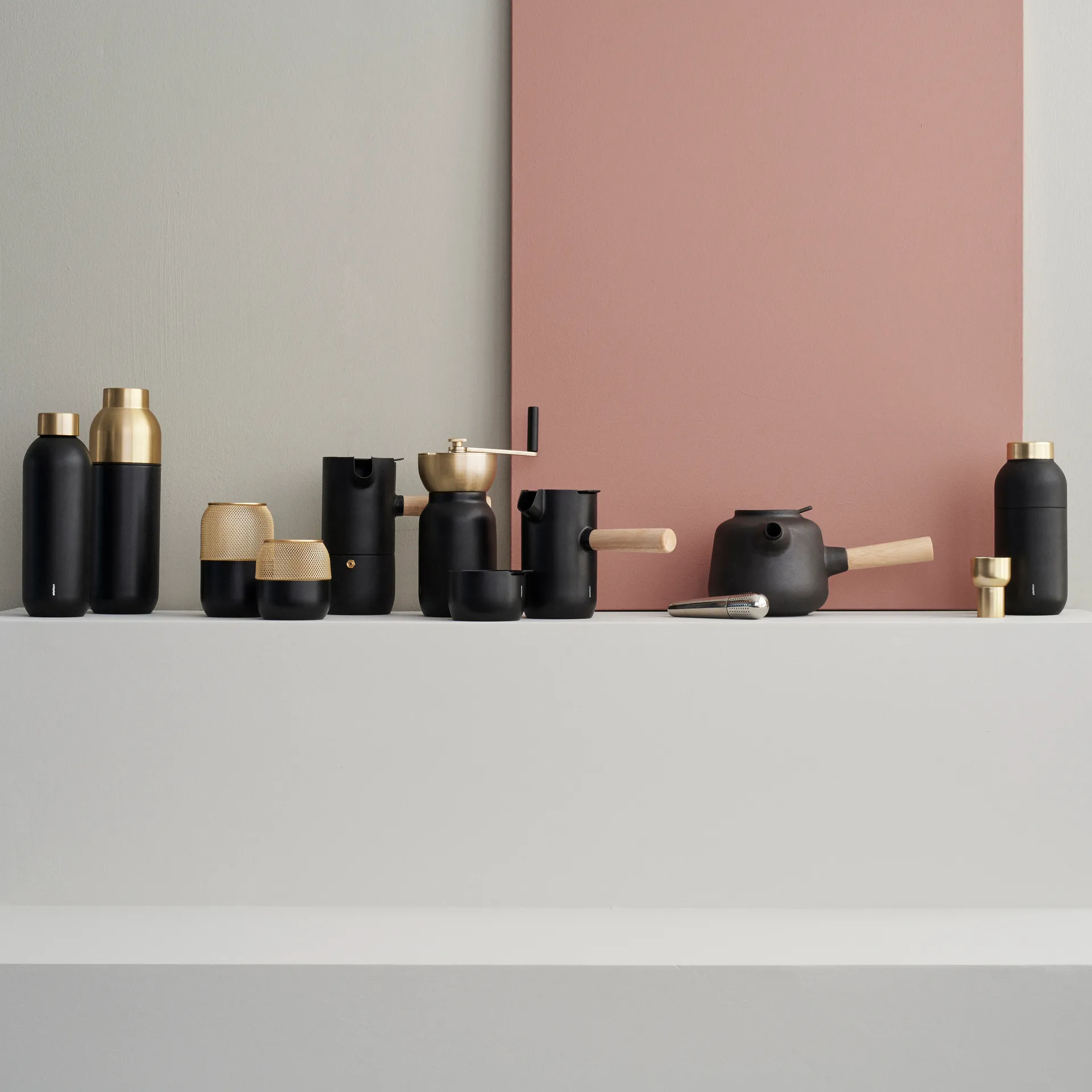 Collar termospullo, 0,75 l, musta Stelton