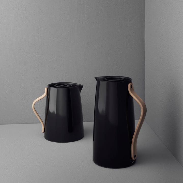 Emma teetermos, Musta Stelton