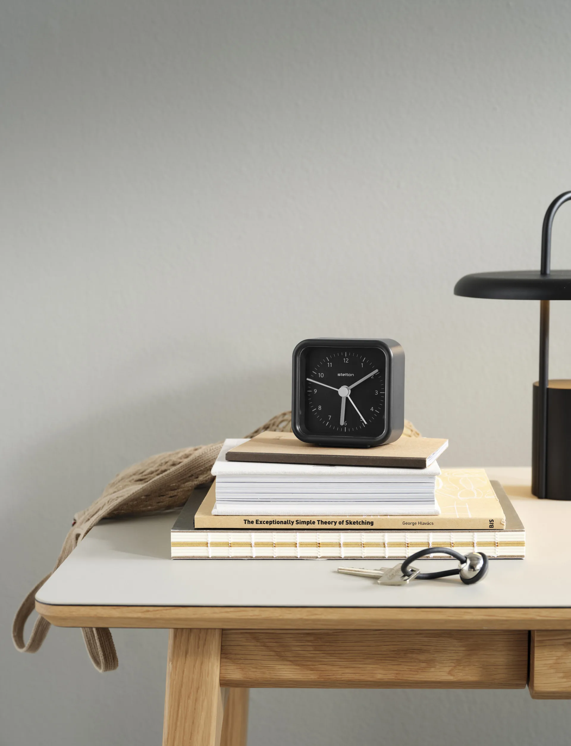 Okiru herätyskello, Black Stelton