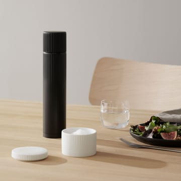 Pleat pippurimylly - Musta - Stelton