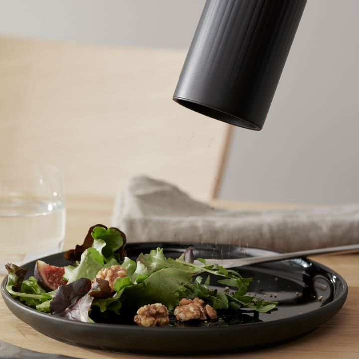Pleat pippurimylly, Musta Stelton