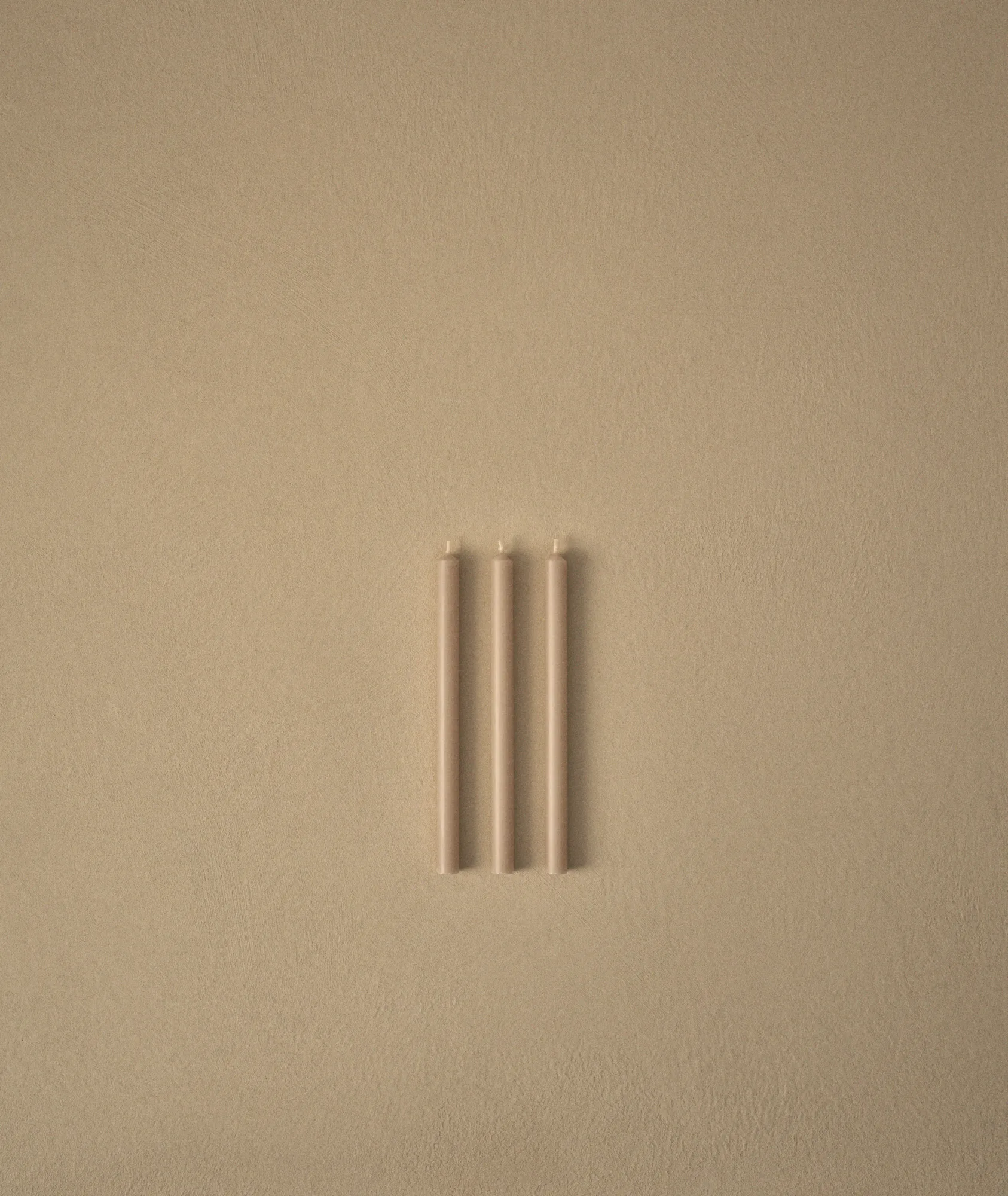 Nagel parafiinikynttilä 12 kpl, Beige STOFF Nagel