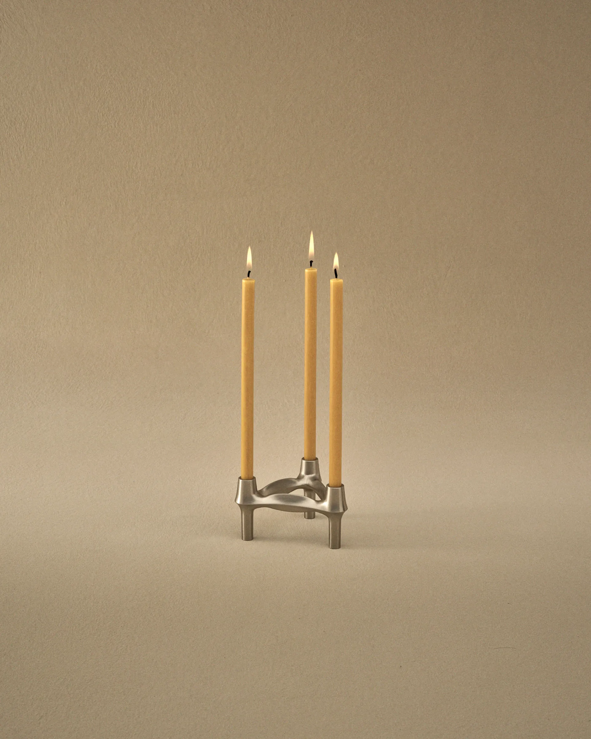 STOFF Nagel BMF -kynttilänjalka, Harjattu kromi STOFF Nagel