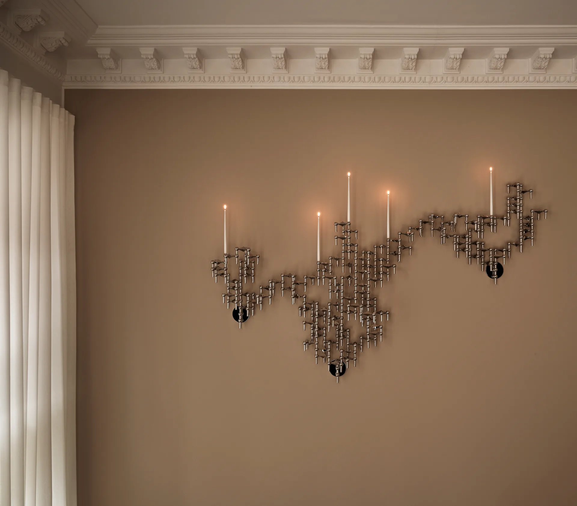 STOFF Nagel kynttilänjalka seinälle, Chrome STOFF Nagel