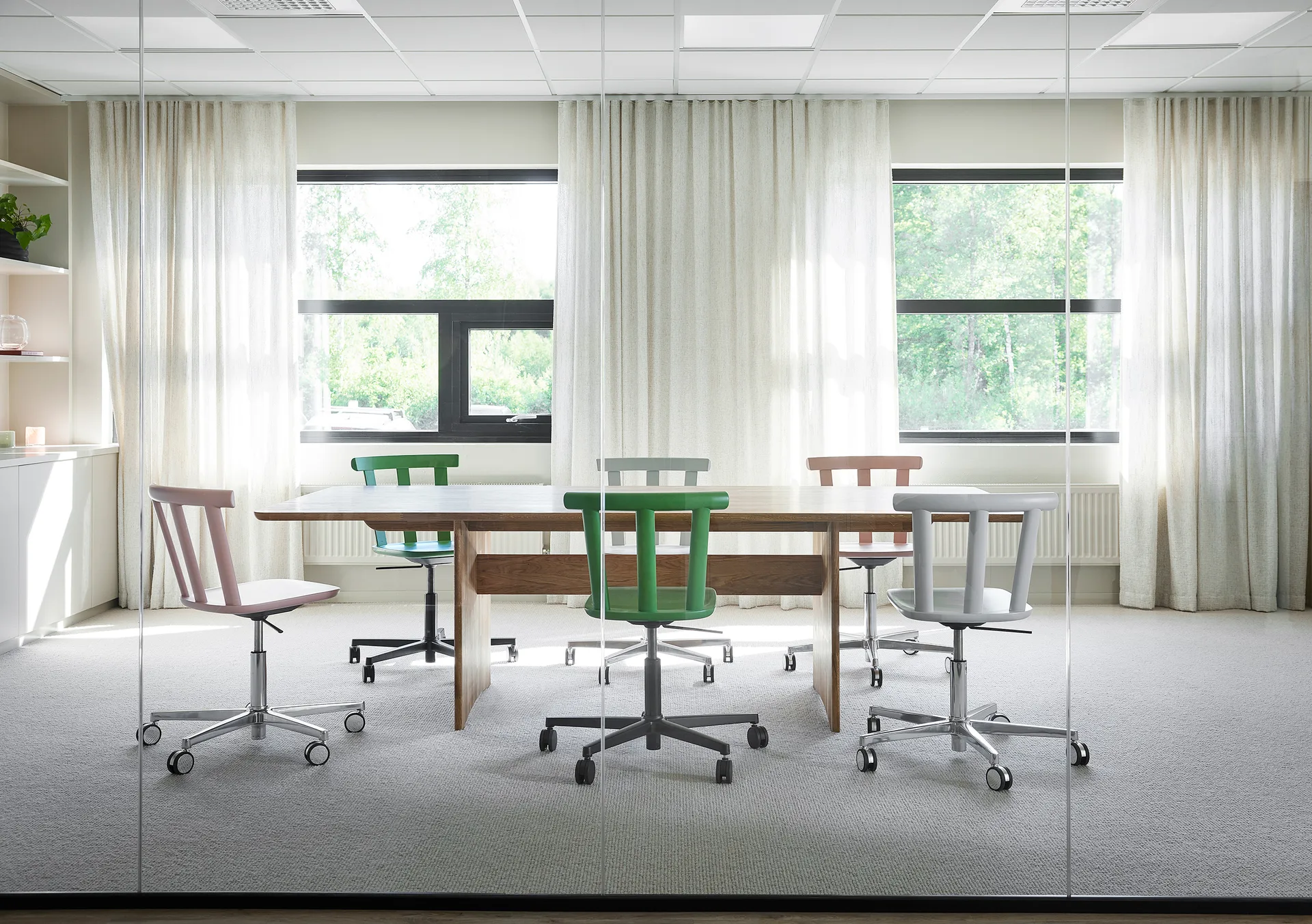 Alt tuoli pyörivä jalusta verhoiltu istuin koivu., Hallingdal 65-103 grey/beige-vit 21 Stolab