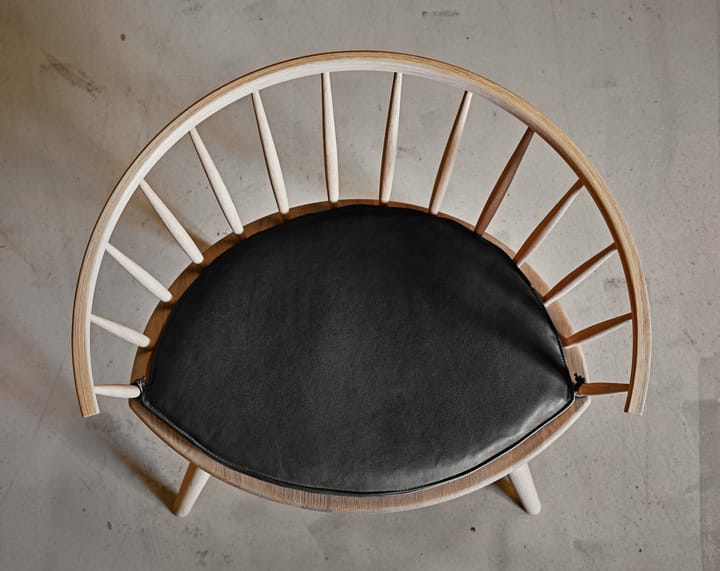 Arka istuinpehmuste elmotique, Black Stolab
