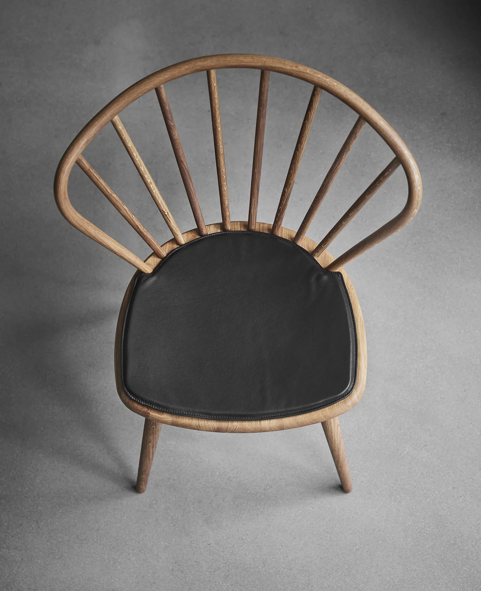 Lilla Åland/Miss Holly nahkapehmuste, Musta Stolab