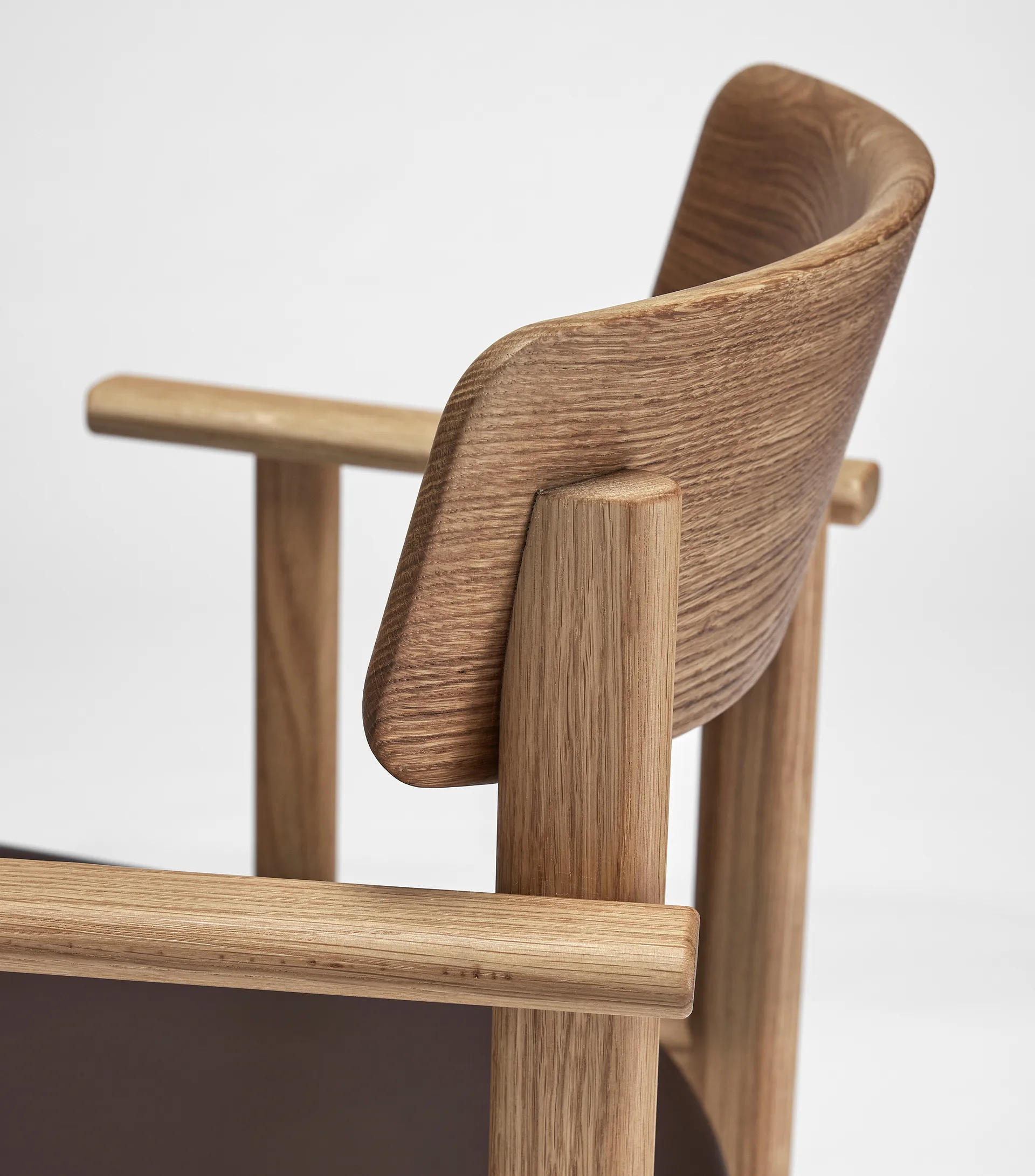 Pal käsinojallinen tuoli, Tammi luonnonöljy-Elmosoft 93129 Stolab