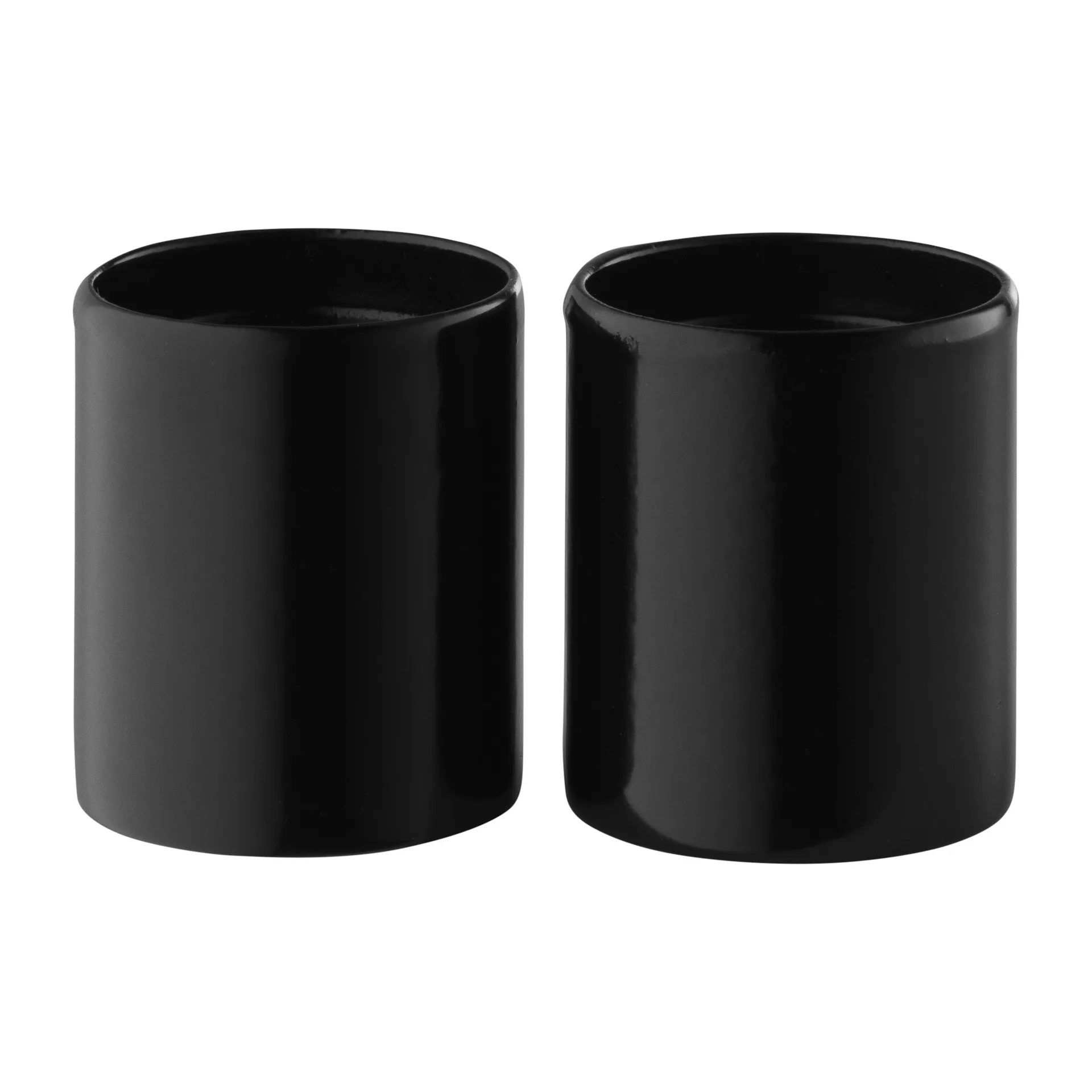 Naruhyllypohjan kiinnikejalan laajennus, Musta String