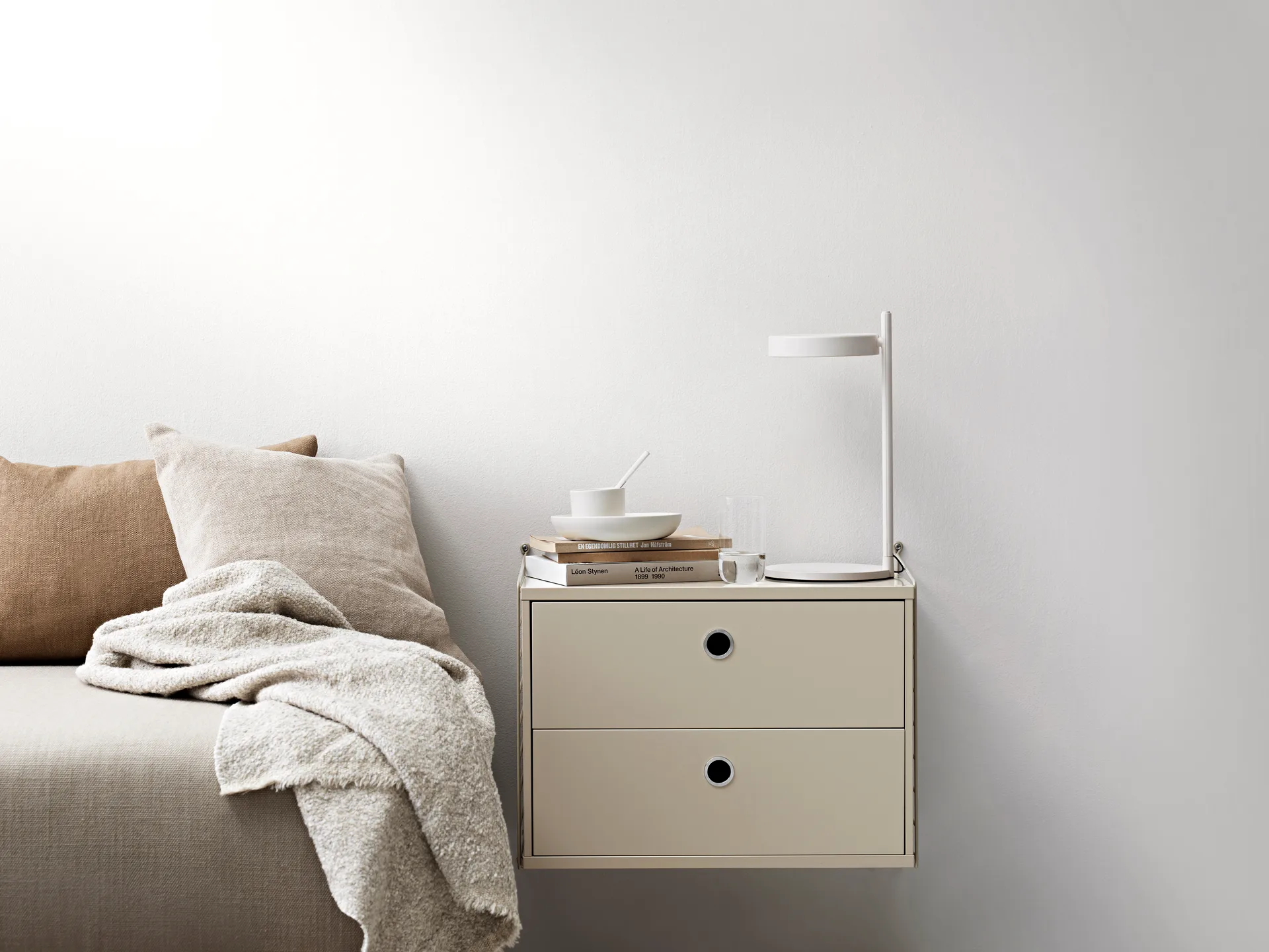 String laatikosto, tammi, 58x30 cm String