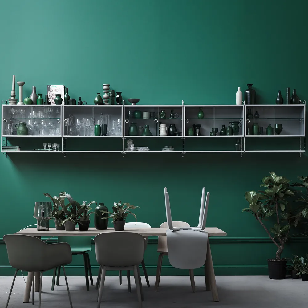 String vitriinikaappi, Saarni musta petsi, 78x30 cm String