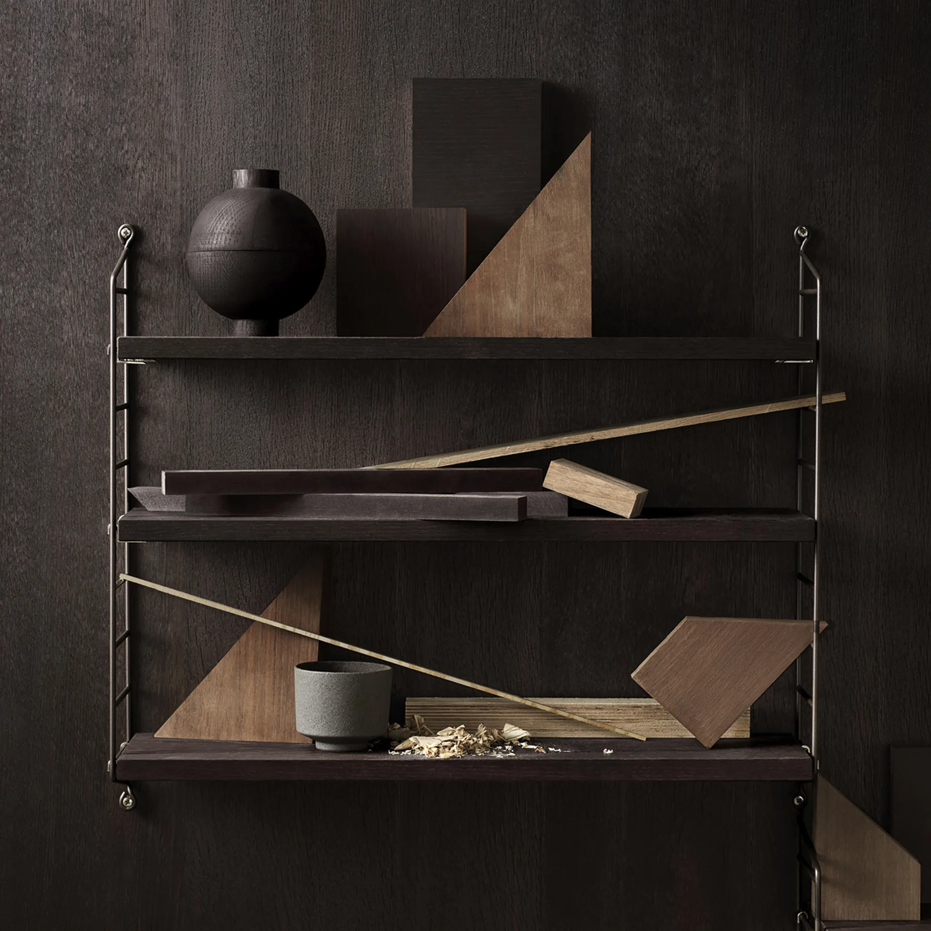 Stringhylly Pocket öljytty savustettu tammi, öljytty tammi-ruskea String