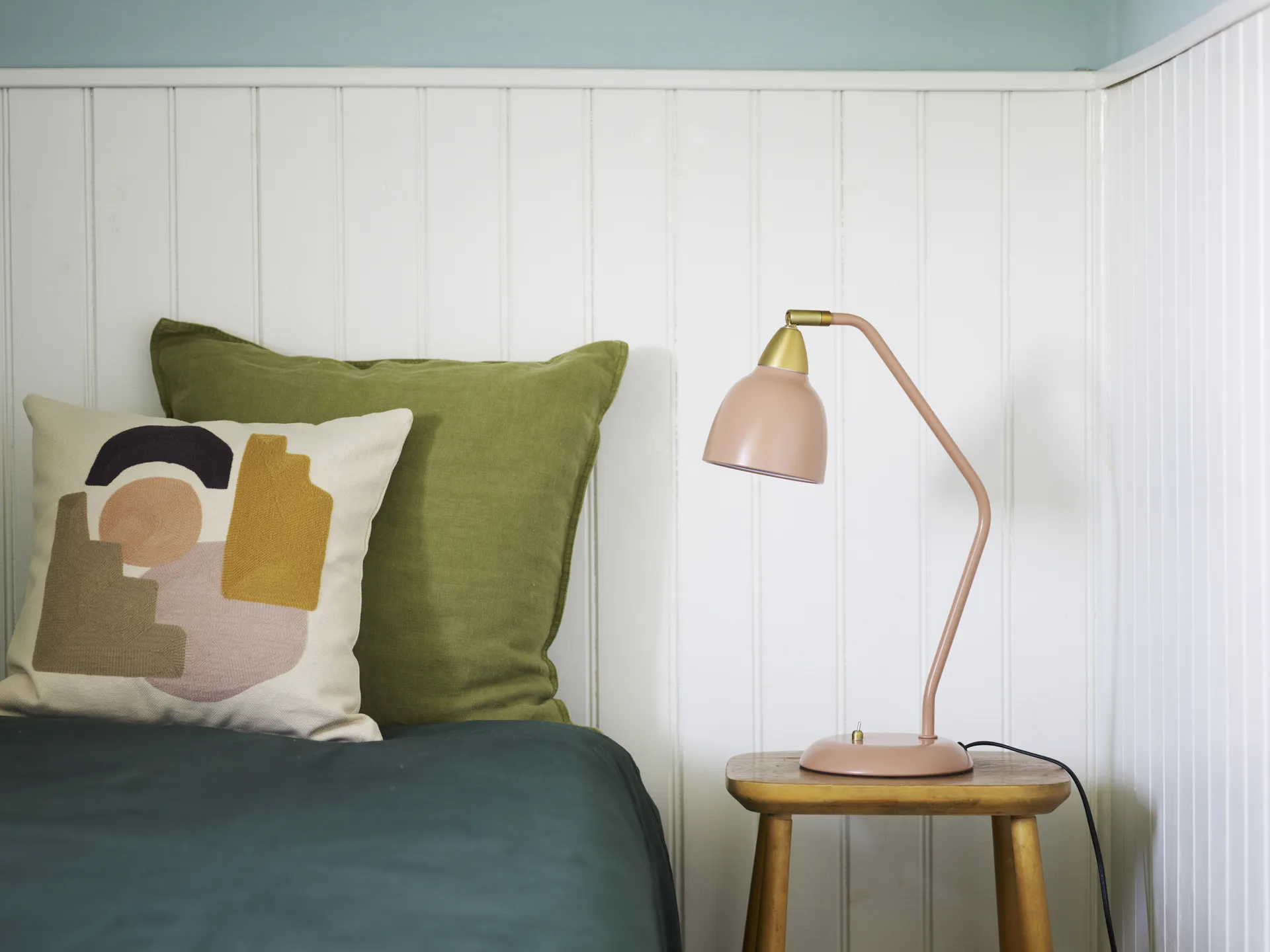 Urban pöytälamppu, Rouge Superliving