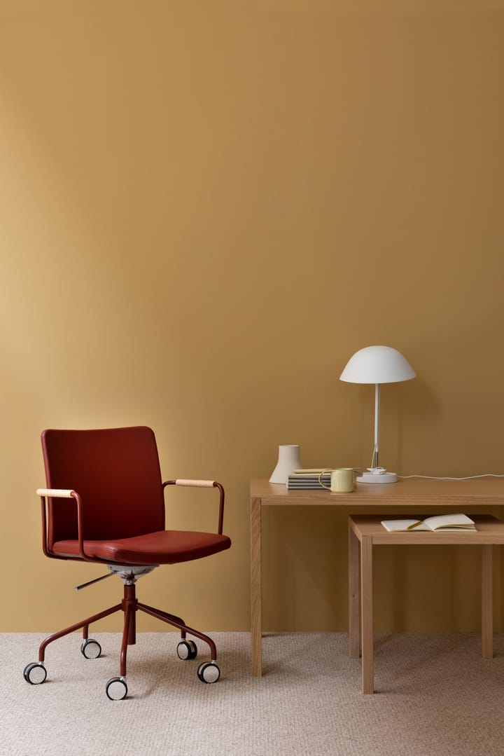 Bespoke sohvapöytä 58 x 100 cm, H50 cm Tammi lakattu Swedese