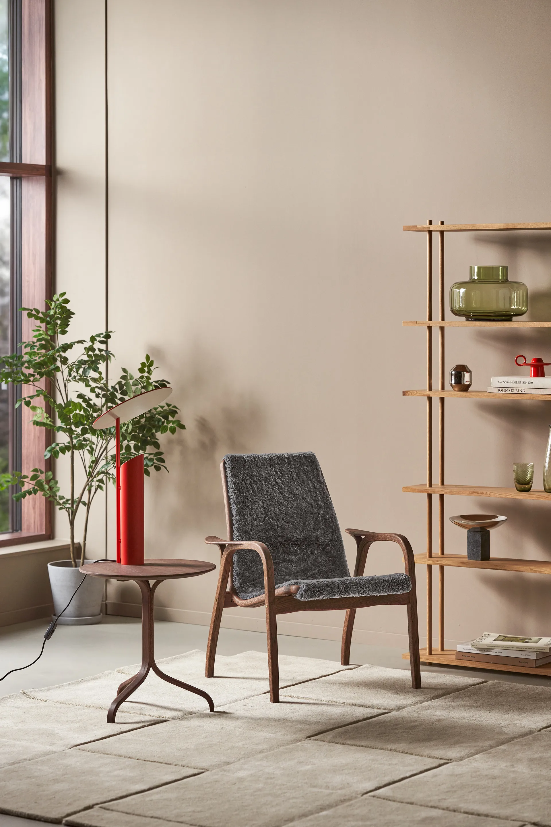 Laminett nojatuoli tammi/lampaannahka Special Edition, Rubio Monocoat Chocolate-Charcoal Swedese