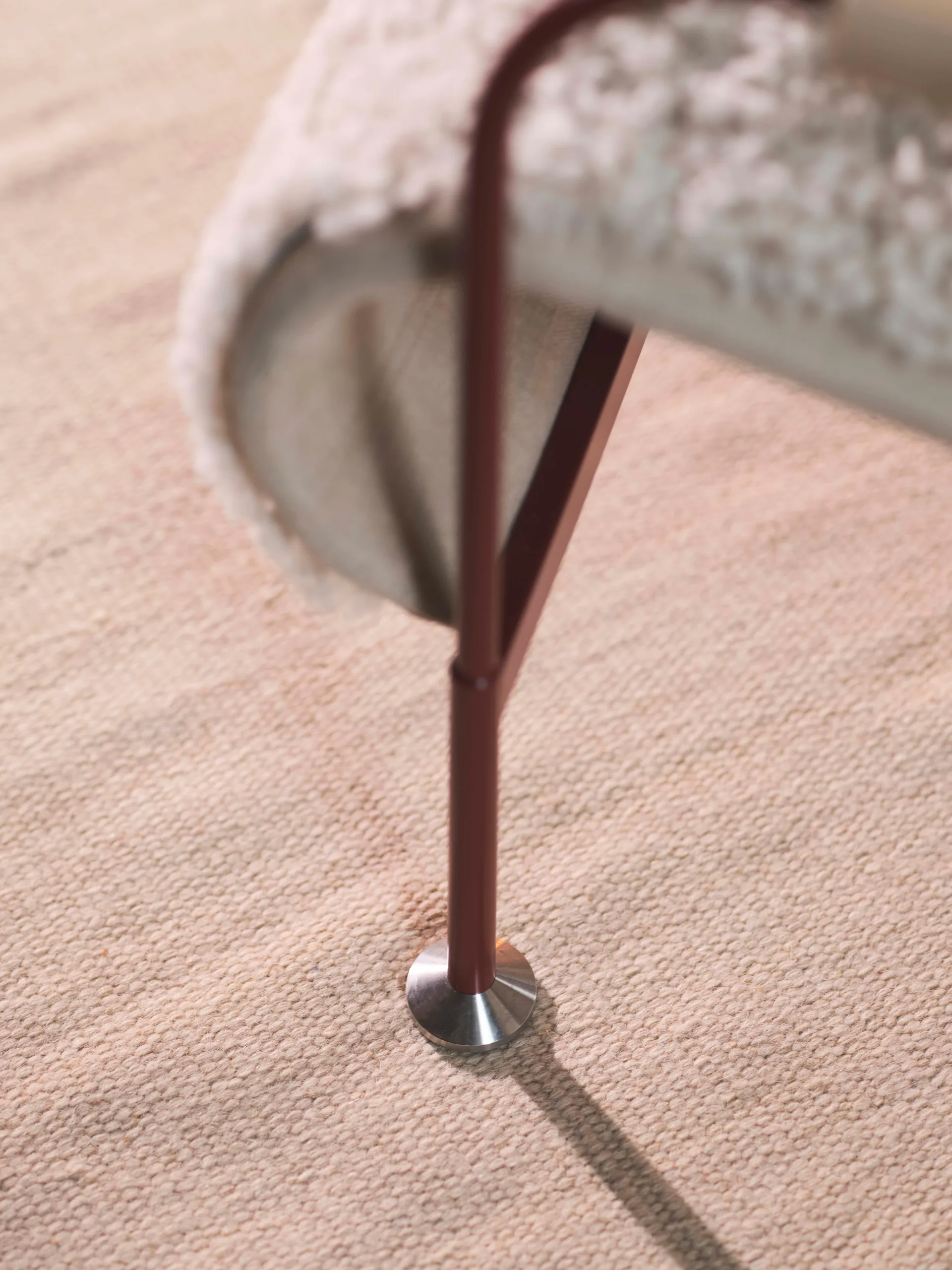 Serpentine nojatuoli, Kangas Romo Linara Rye-krom-tärnsjö Nature Swedese