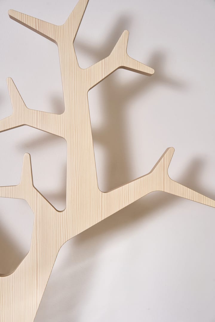 Tree wall seinään asennettava takkiverso Special Edition 194 cm, Valkopigmentoitu mänty Swedese