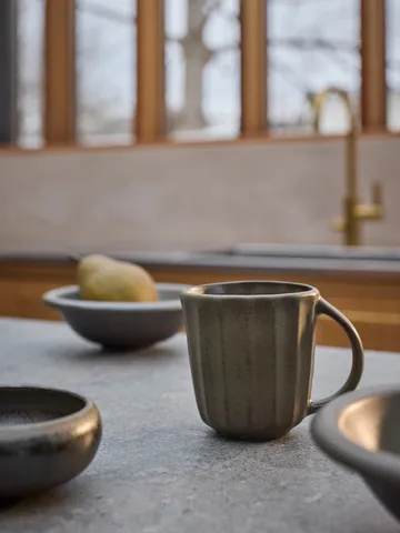 Elba muki - Green brown, 35 cl - Tell Me More