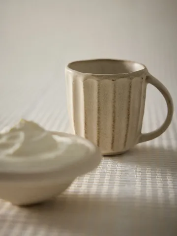 Elba muki - Hiekanbeige, 35 cl - Tell Me More