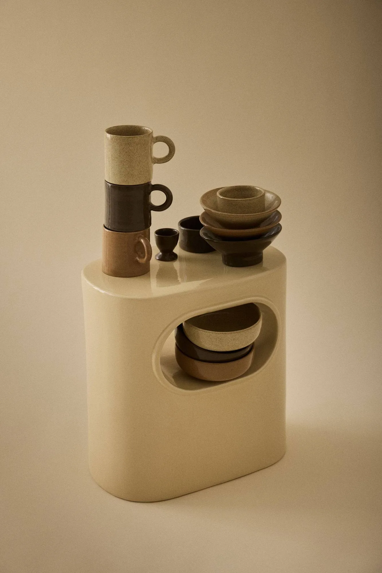 Elio cylinder kulho, Tummanruskea, Ø8,5x4,5 cm Tell Me More