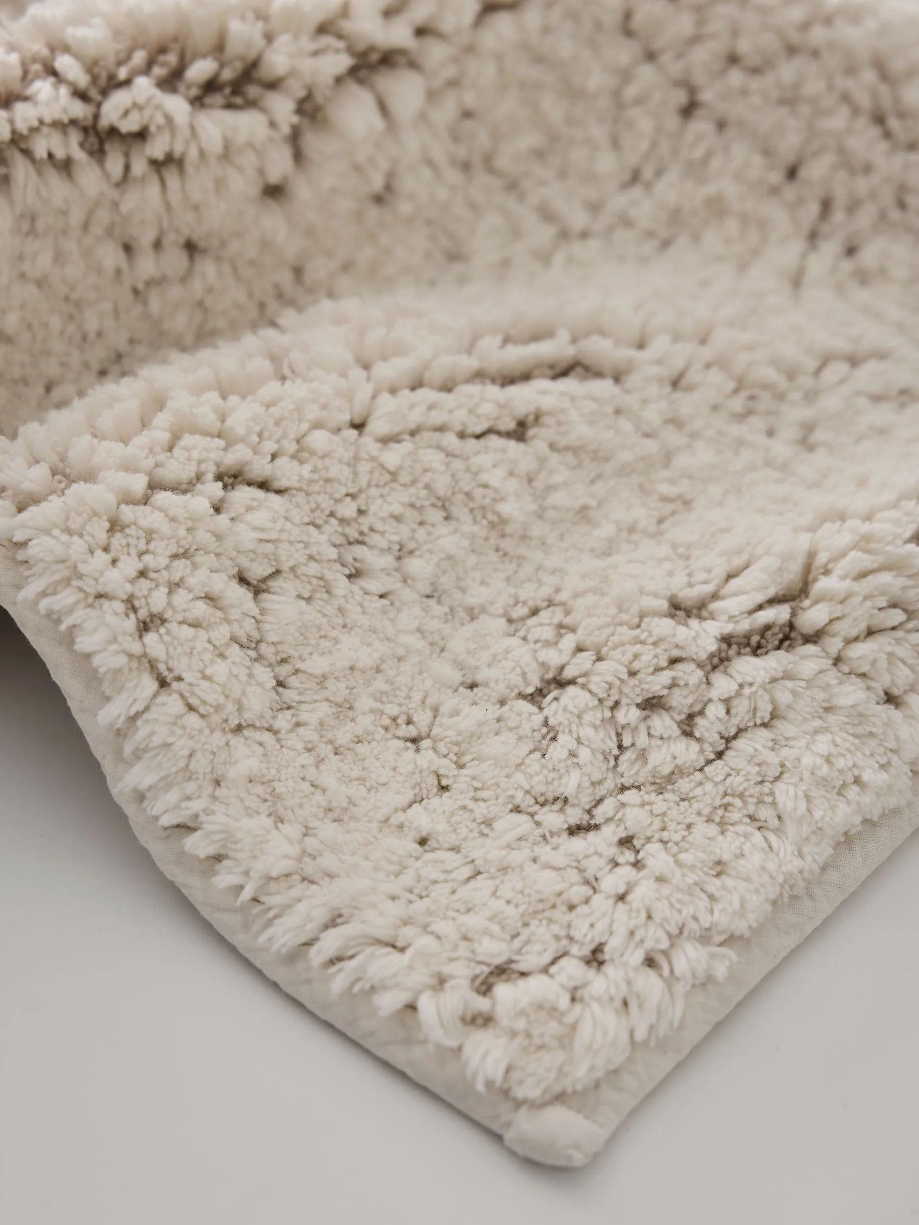 Ellie kylpyhuonematto, Offwhite, 50x70 cm Tell Me More