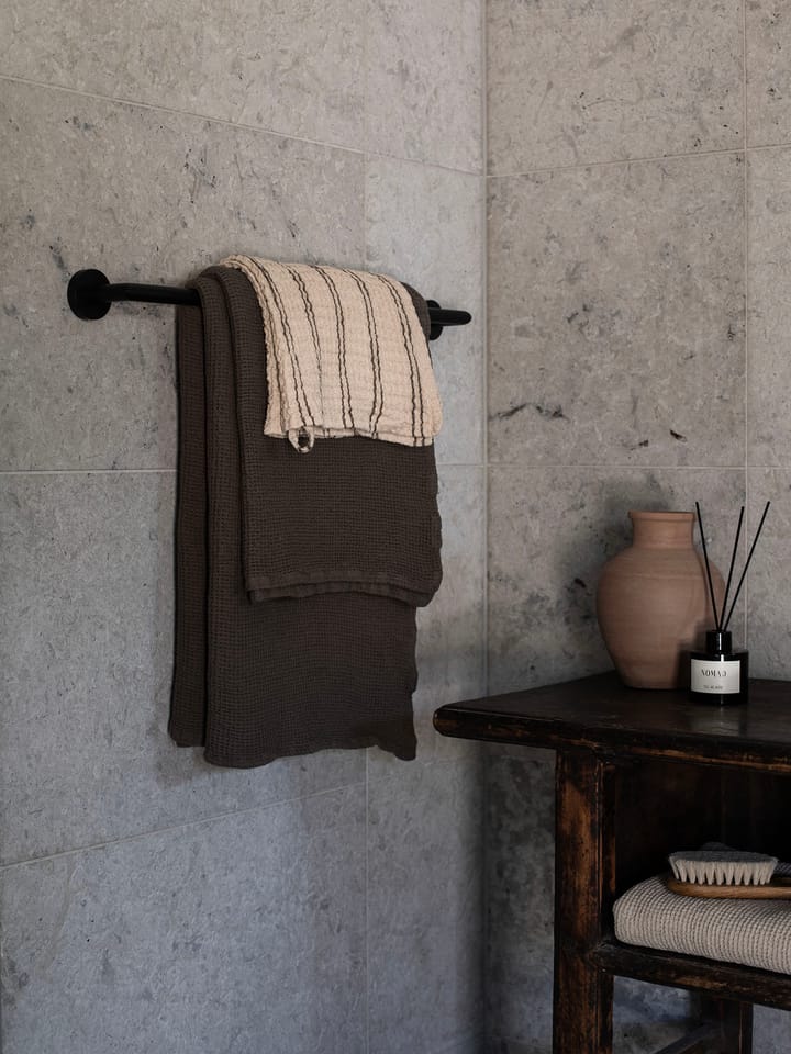 Nella kylpypyyhe 70x140 cm, Taupe. Tell Me More