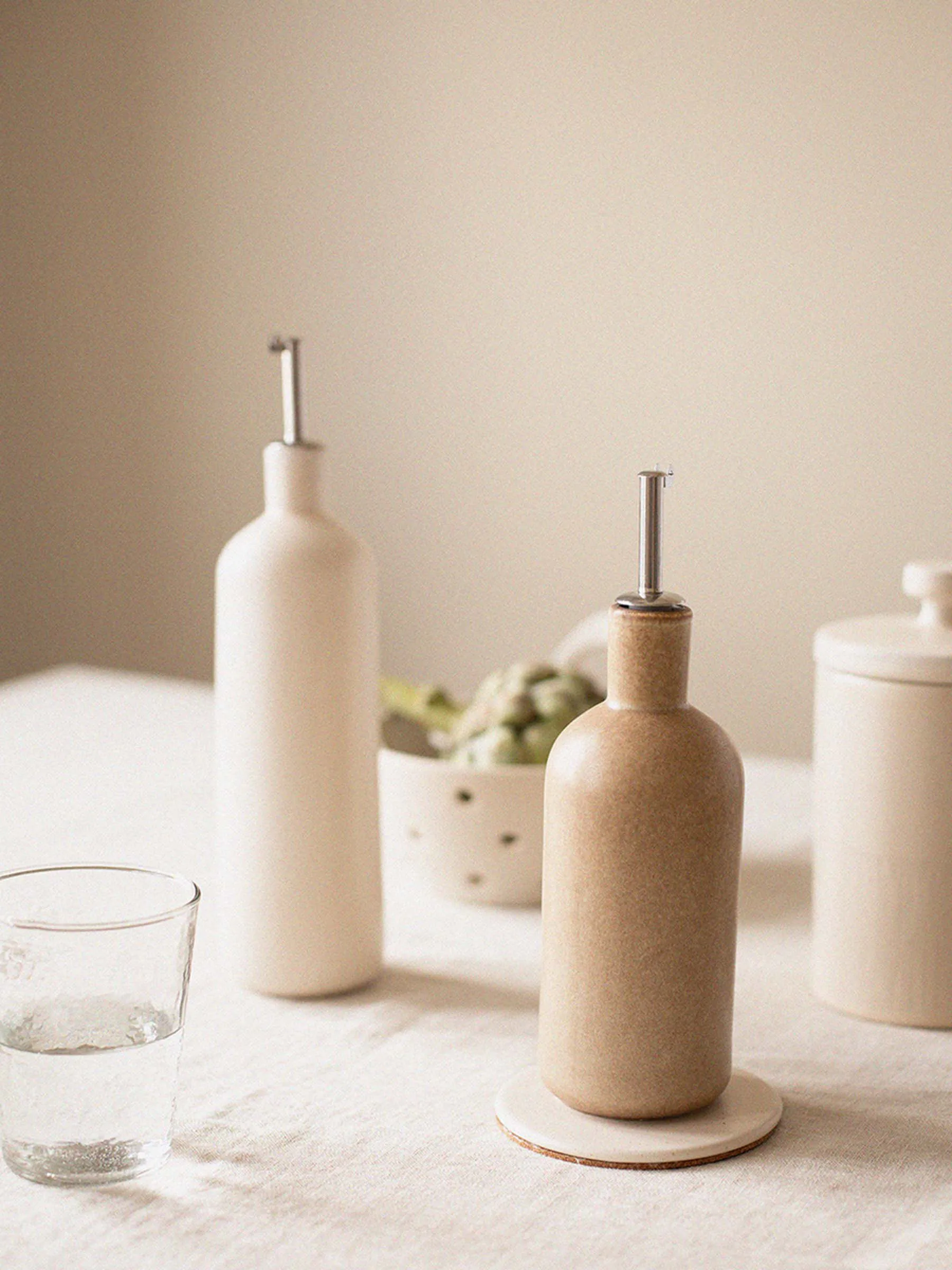 Palermo pullo öljylle ja etikalle, Offwhite, medium 70 cl Tell Me More