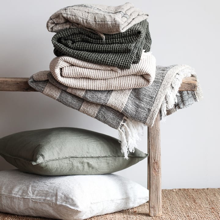 Washed linen tyynynpäällinen 50 x 50 cm, Khaki (vihreä) Tell Me More