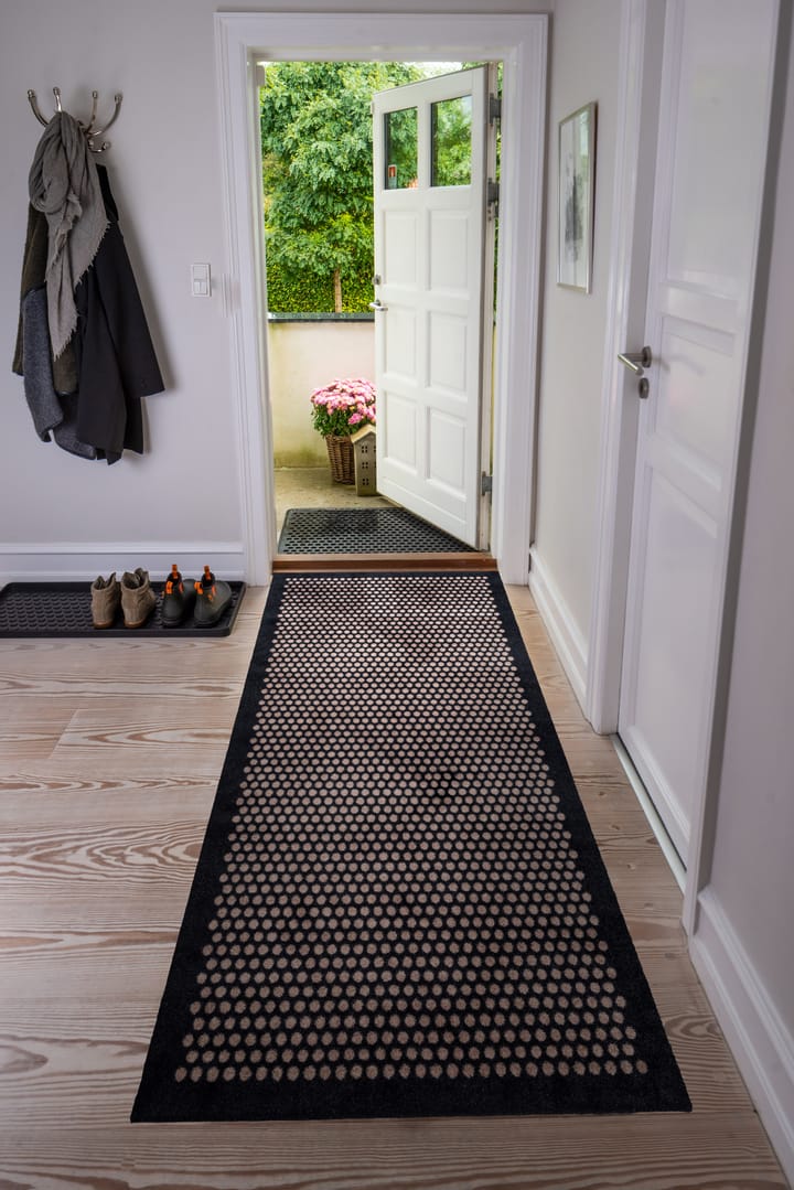 Dots käytävämatto, Black-sand, 90 x 200 cm tica copenhagen