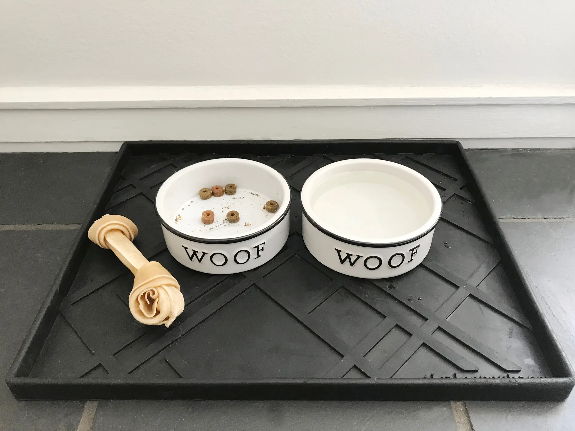 Lines kurakaukalo, Medium, 38 x 48 cm tica copenhagen