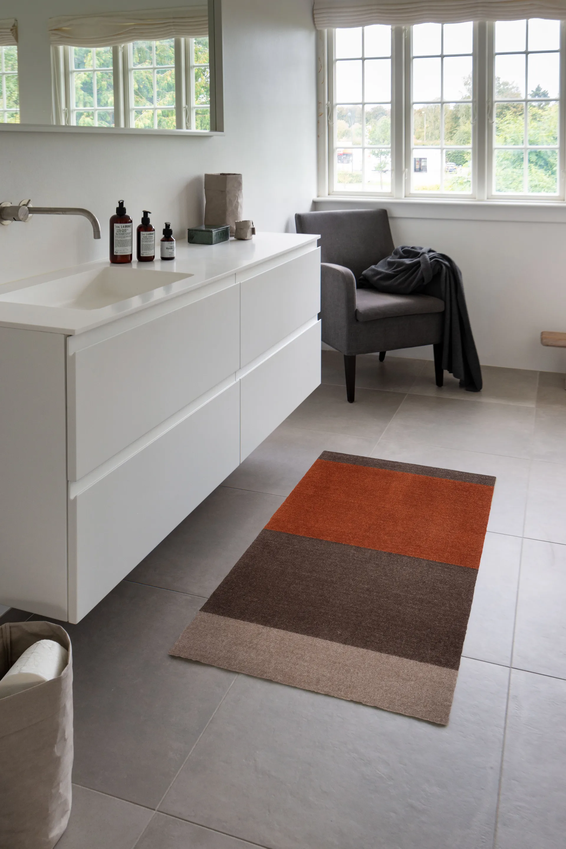 Stripes käytävämatto vaakasuuntainen, Brown-terrakotta, 67 x 120 cm tica copenhagen