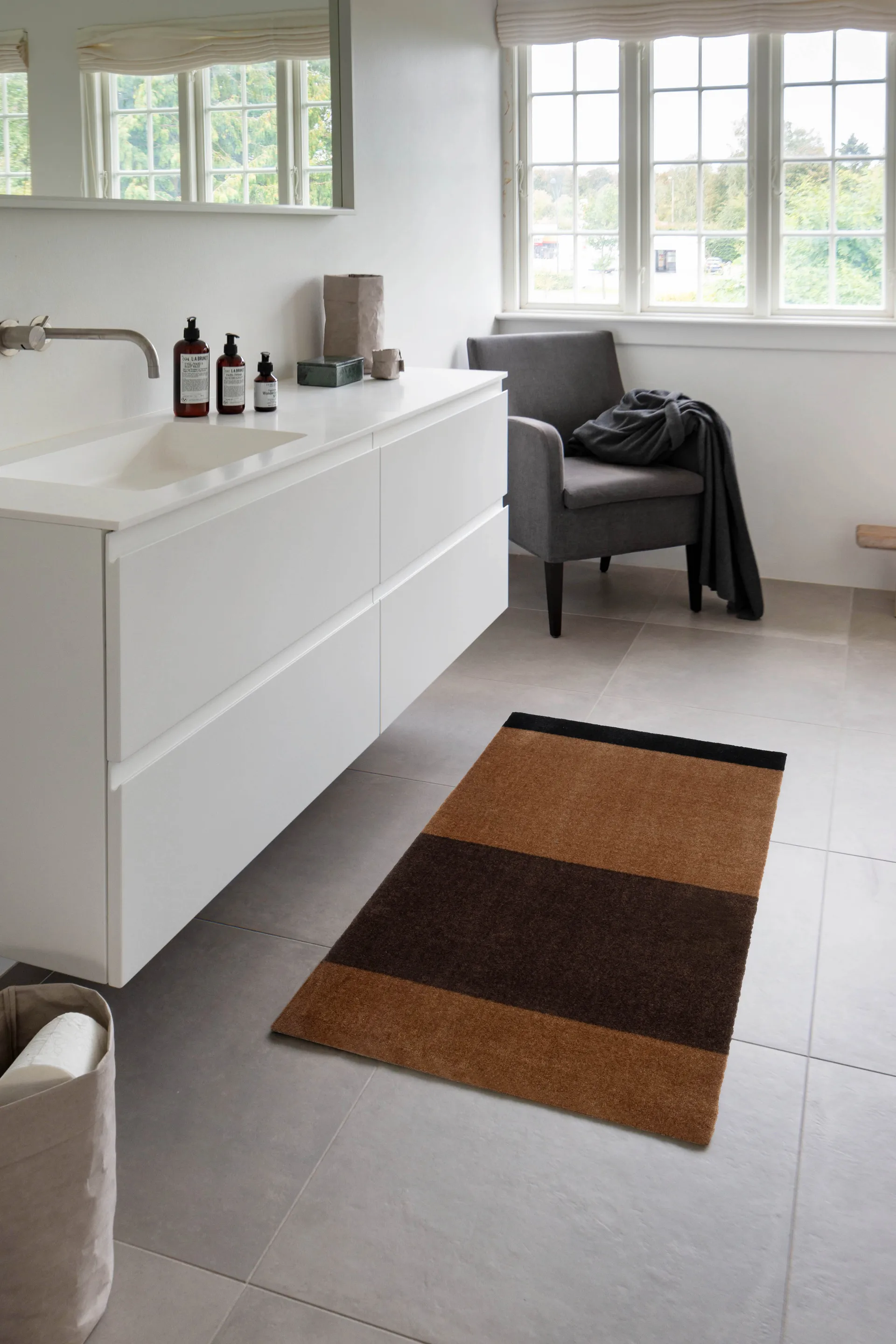 Stripes käytävämatto vaakasuuntainen, Cognac-dark brown-black, 67x120 cm tica copenhagen