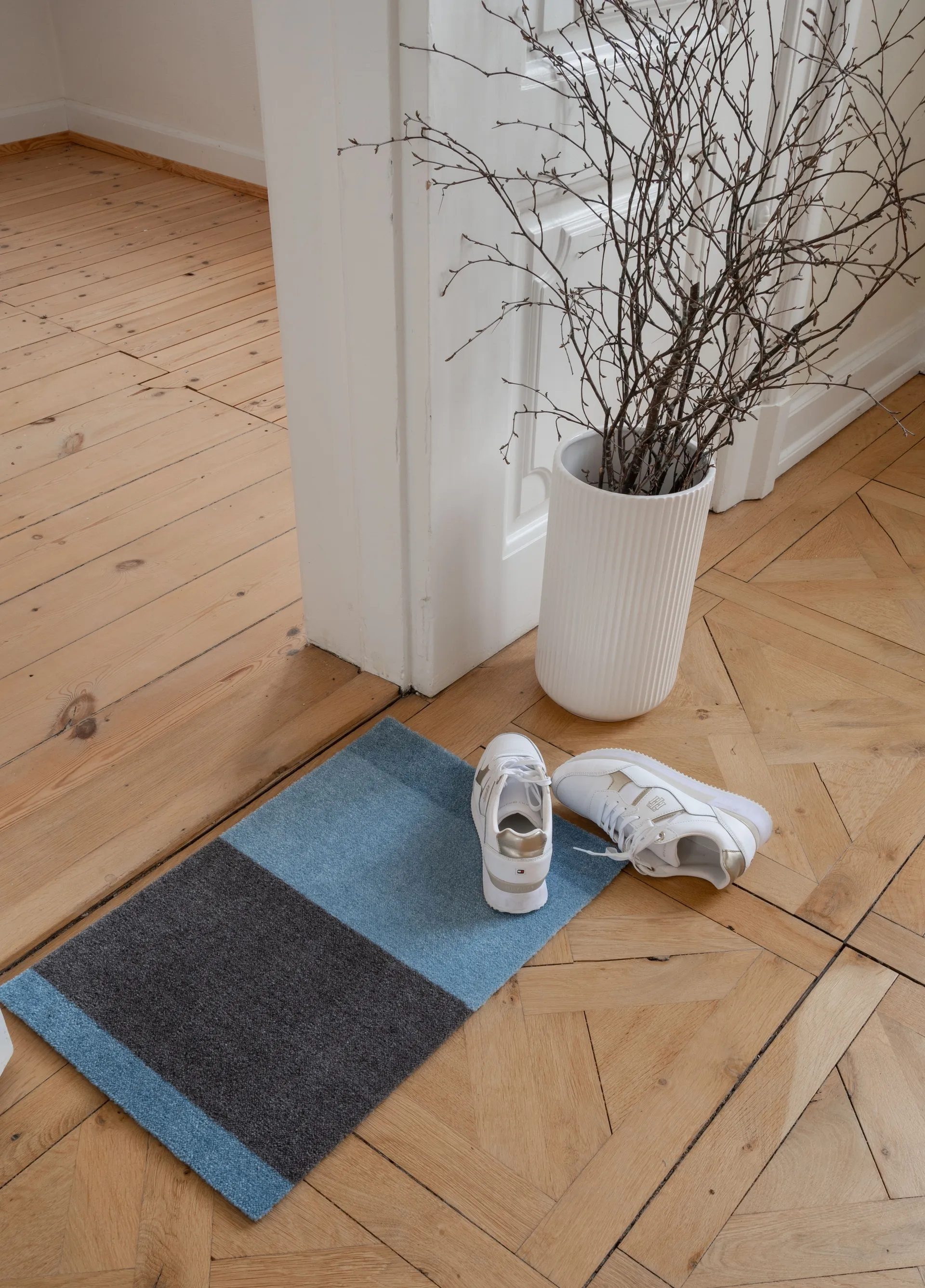 Stripes ovimatto vaakasuuntainen, Blue-steel grey, 40 x 60 cm tica copenhagen