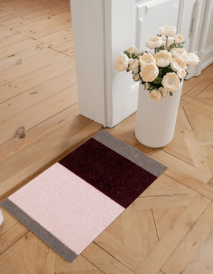 Stripes ovimatto vaakasuuntainen, Bordeaux-rose-sand, 40x60 cm tica copenhagen