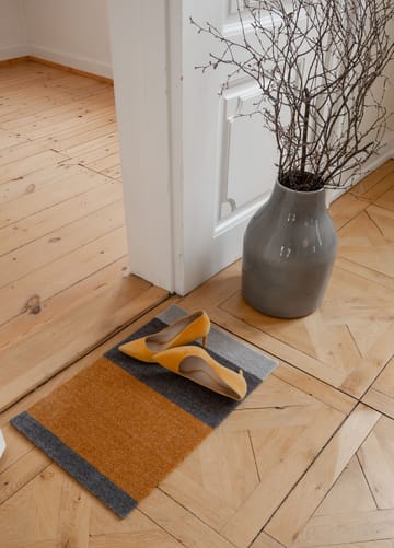 Stripes ovimatto vaakasuuntainen - Dijon-brown-sand, 40 x 60 cm - tica copenhagen