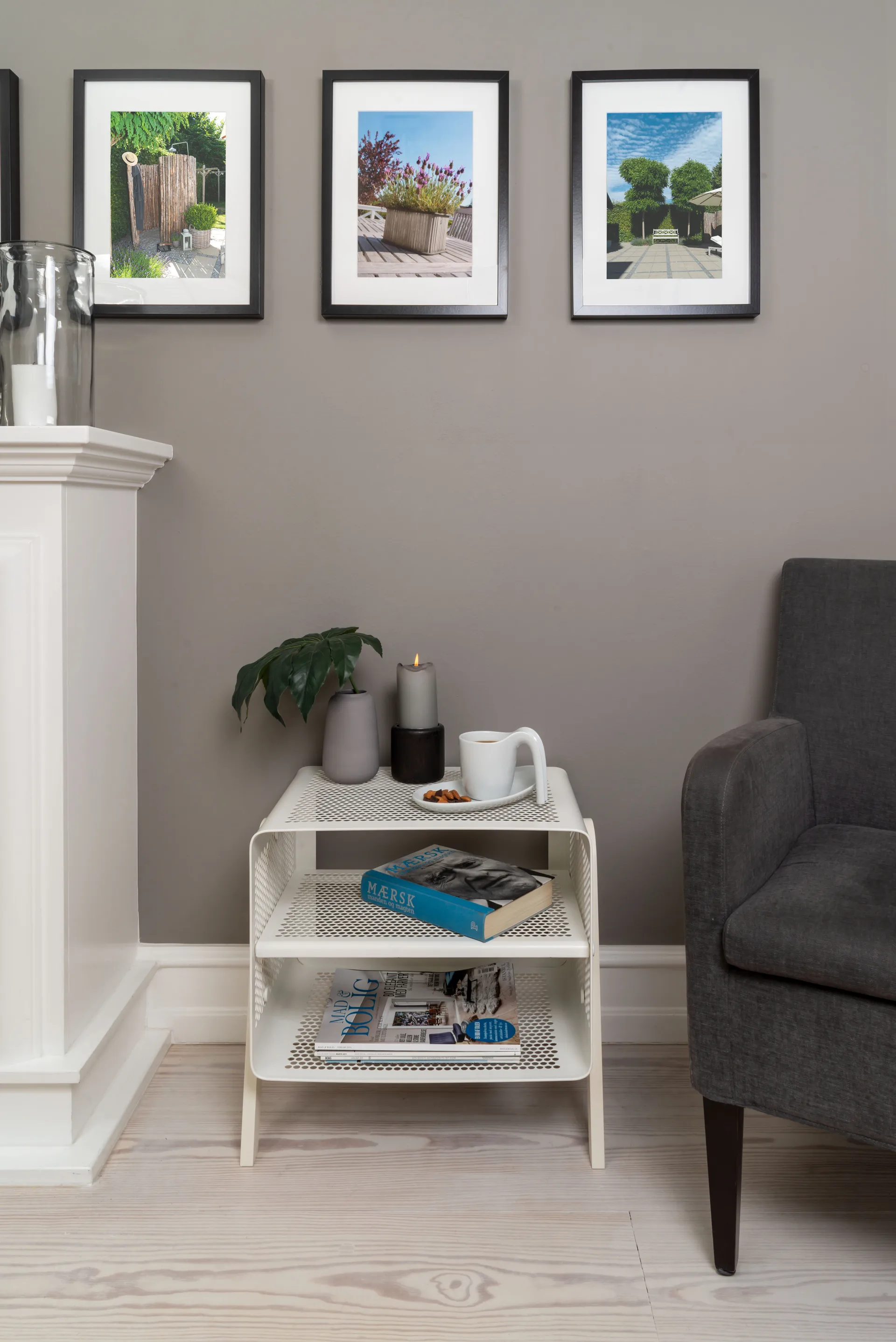 Tica hylly small, Mat white tica copenhagen